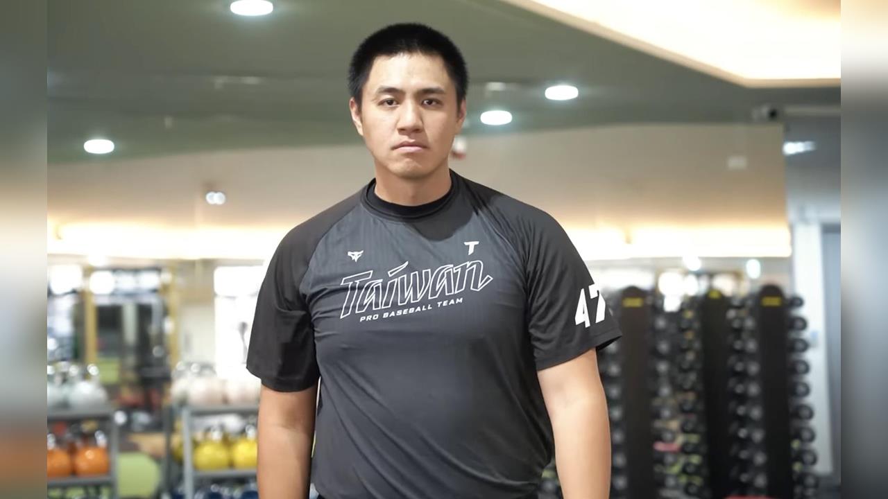 經典賽／力挺台灣隊！與台鋼練習賽首戰12000人進場！第二戰「美美」鄭浩均扛先發