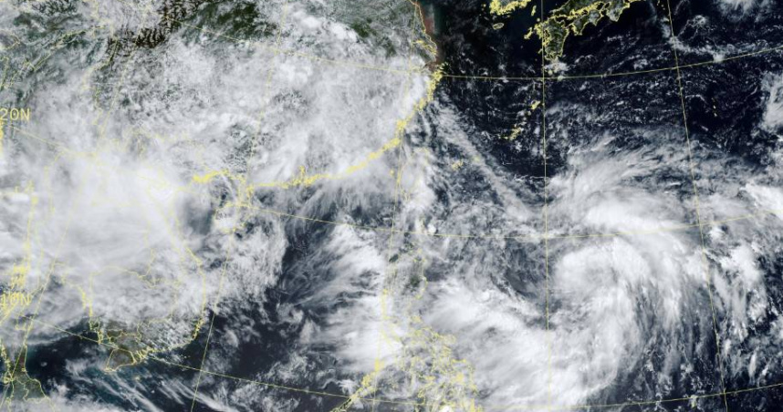 恐有雙颱!1圖秒懂侵襲機率 雨連下9天「由北往南增加」