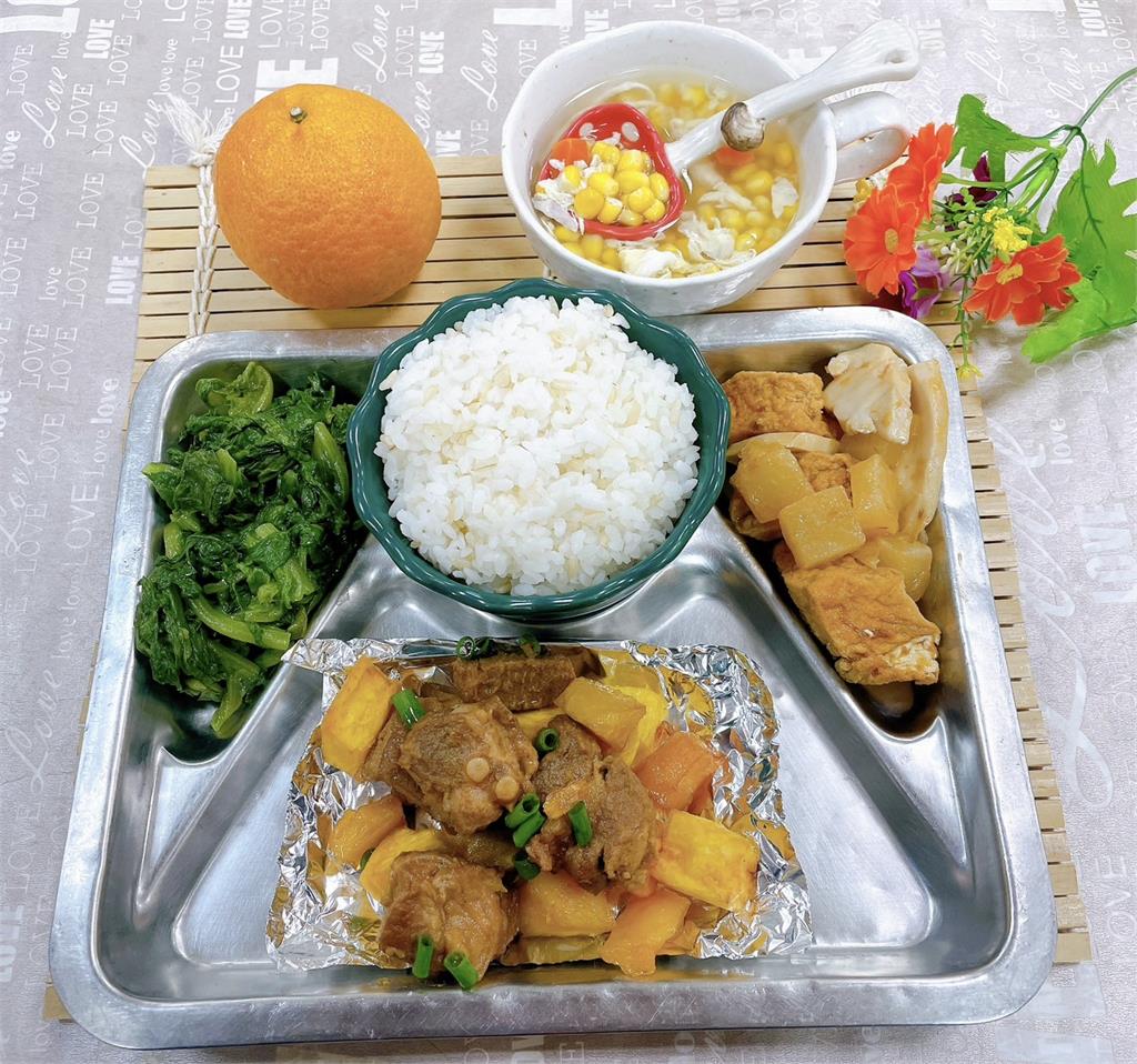 營養午餐選用在地新鮮食材　桃園學童享用美味地瓜
