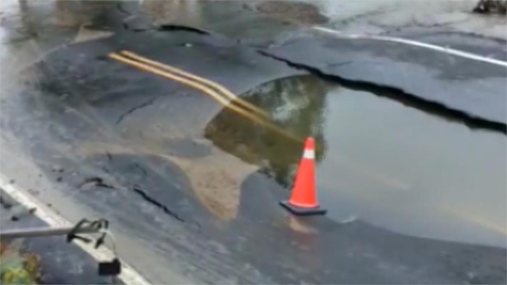 頭份水源路水管爆裂 路面炸出大坑洞