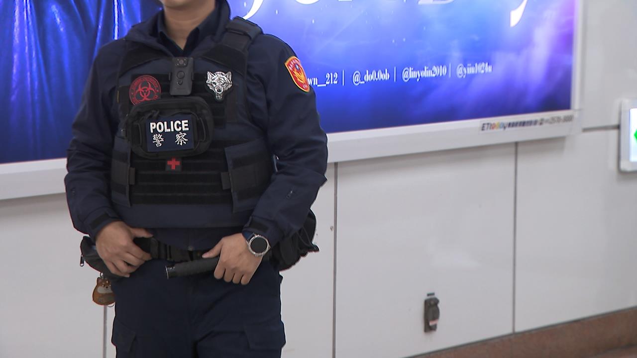 北捷月台「亮槍」民眾嚇壞　18歲男依法開罰3000元