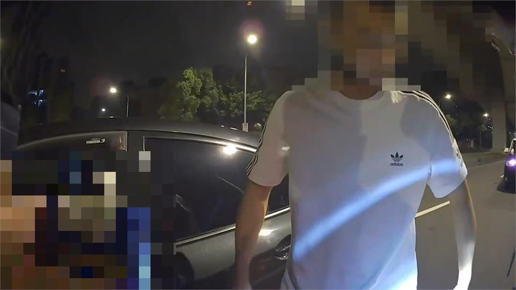北市警執行路檢　男身上掉出毒品遭送辦