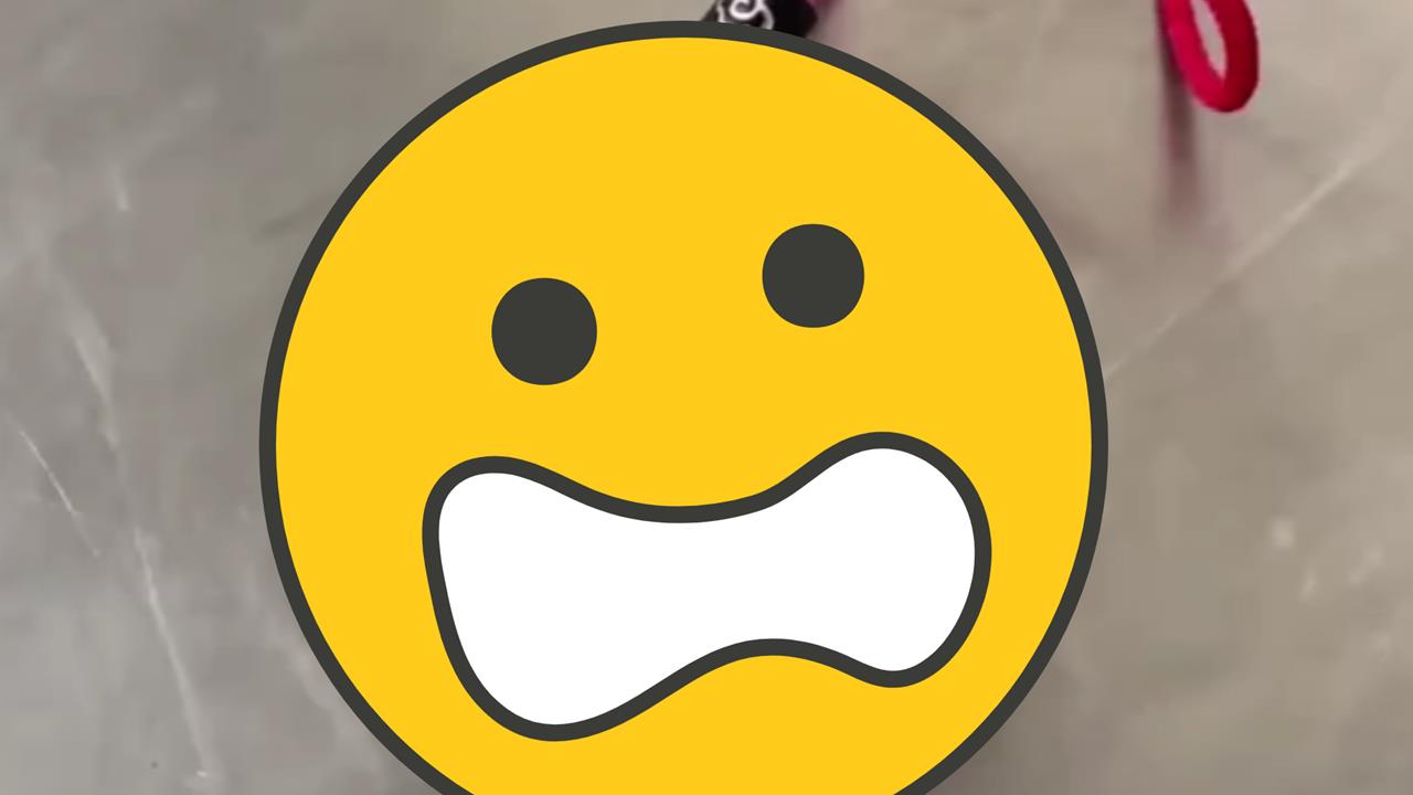 過海關猛響鈴「輻射超標1686倍」!一查「竟是護身符」他嚇瘋:朋友送的…