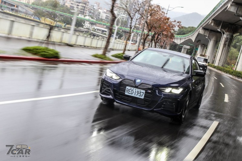換顏宣戰、蓄勢待發　全新小改款 BMW i4 M50 xDrive LCI 試駕