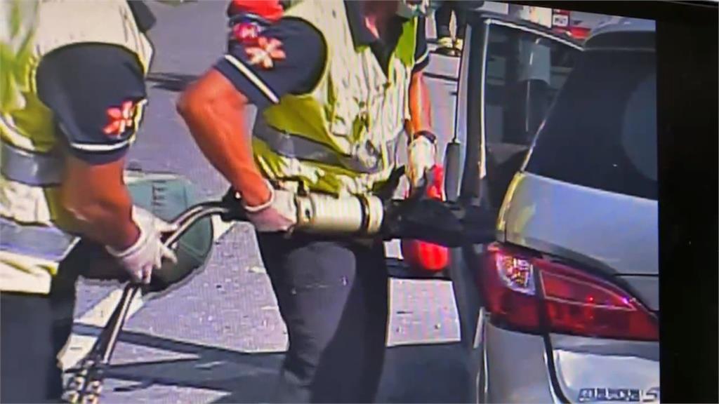 休旅車遇連環車禍1死3傷　後座大兒子傷重不治