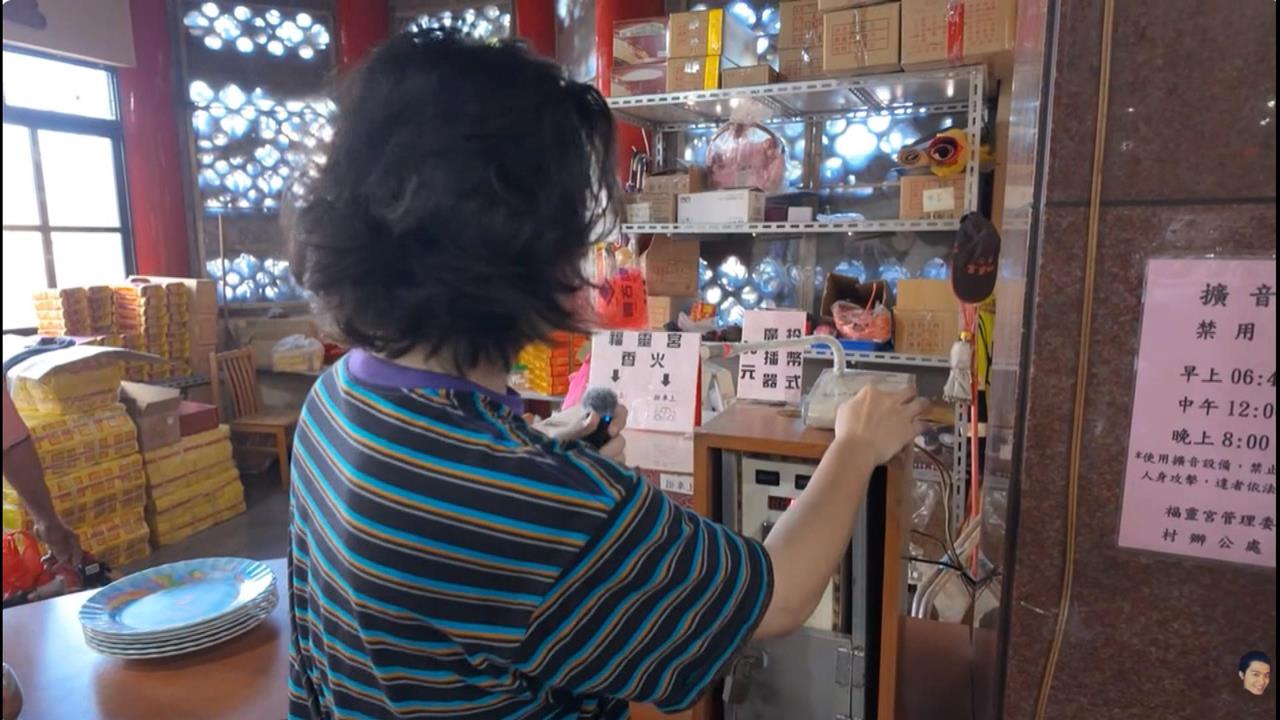 投幣30元"全村廣播"一分鐘! 東石福靈宮趣味傳聲成亮點