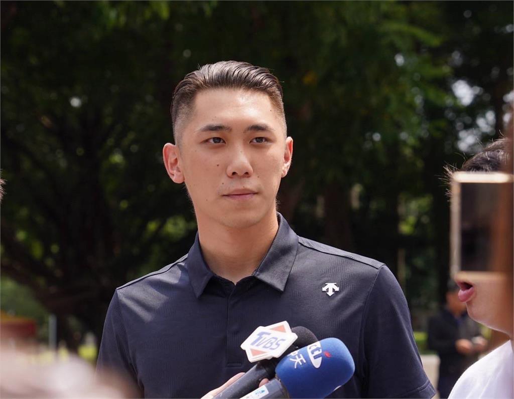黃國昌表態參選2026新北市長　陳世軒：全力協助成為最佳選項