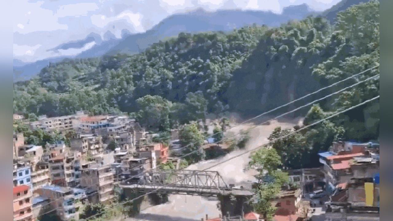 洪災爆千人失聯！尼泊爾拒各國搜救隊　背後原因曝：怕2015惡夢重演