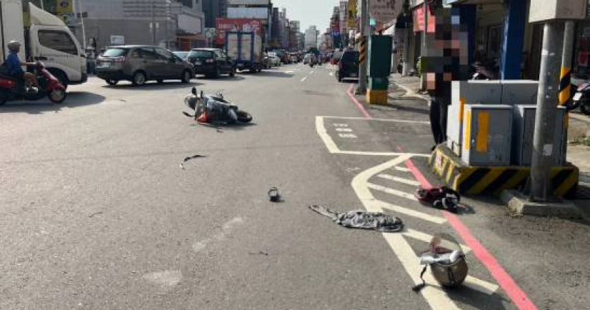 高雄驚險一幕！機車騎士閃避「鬼切」客車　擦撞同行騎士昏迷送醫