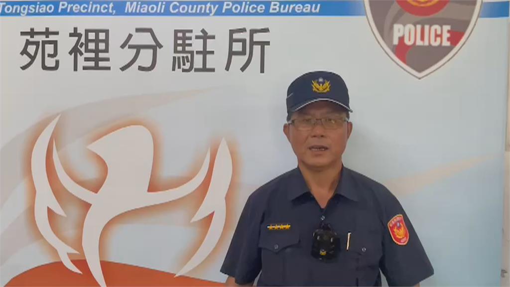 苗栗26歲2寶媽開車自撞　水泥燈柱碎裂！幸無生命危險