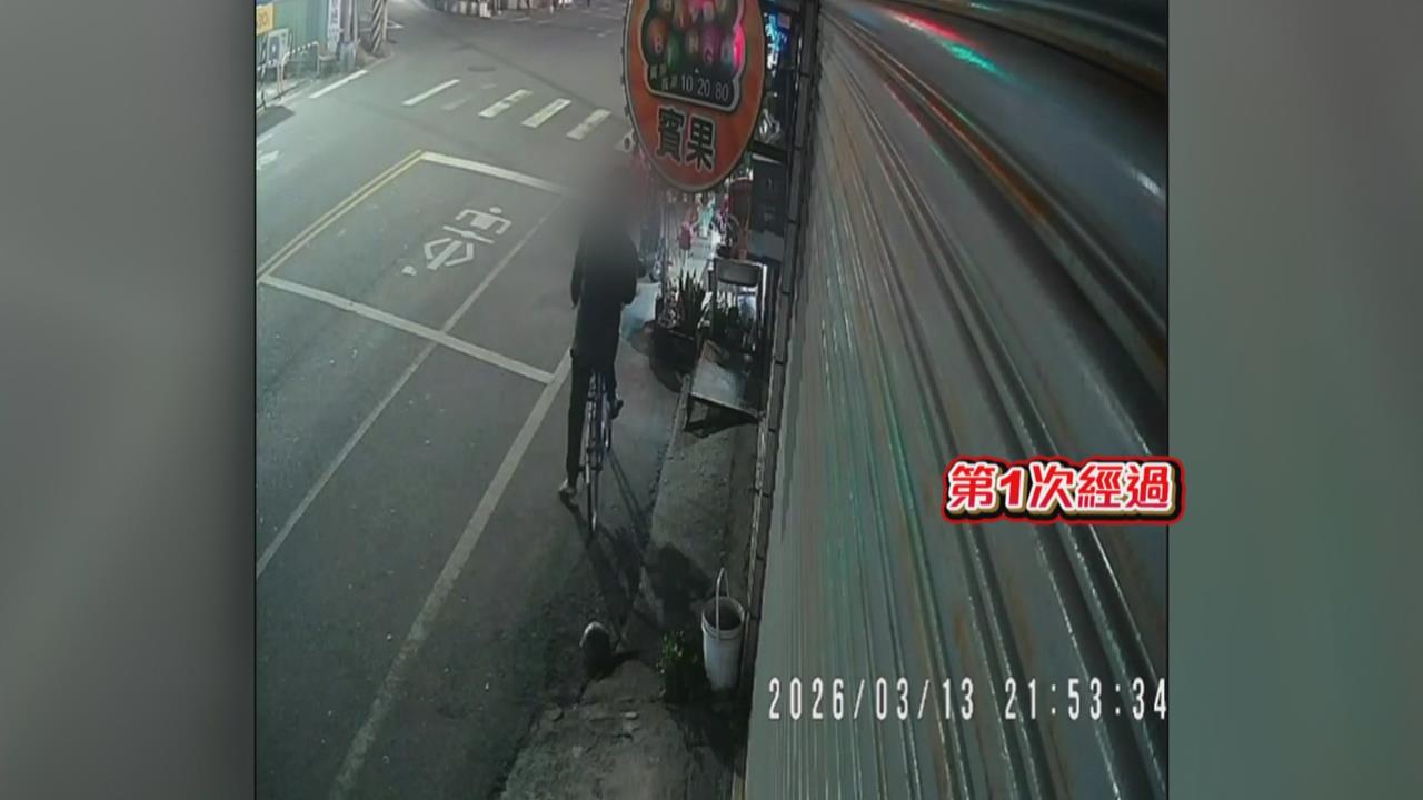 女機車鑰匙沒拿損失慘！　賊秒開置物箱偷包盜五千元