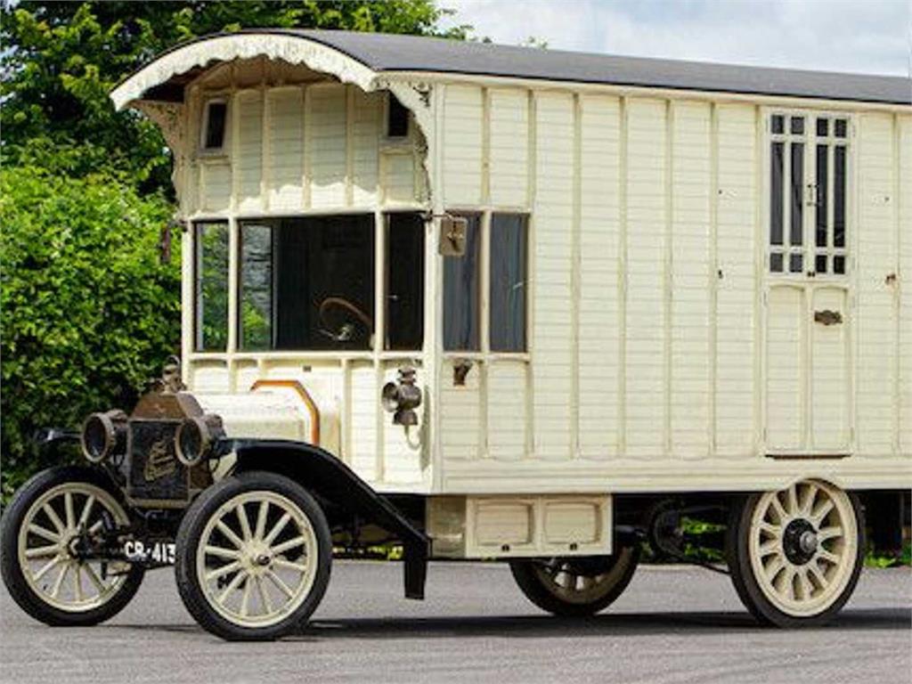 1914Ford Model T Motor Caravan　夠格稱得上是現存最古老露營車屋嗎？