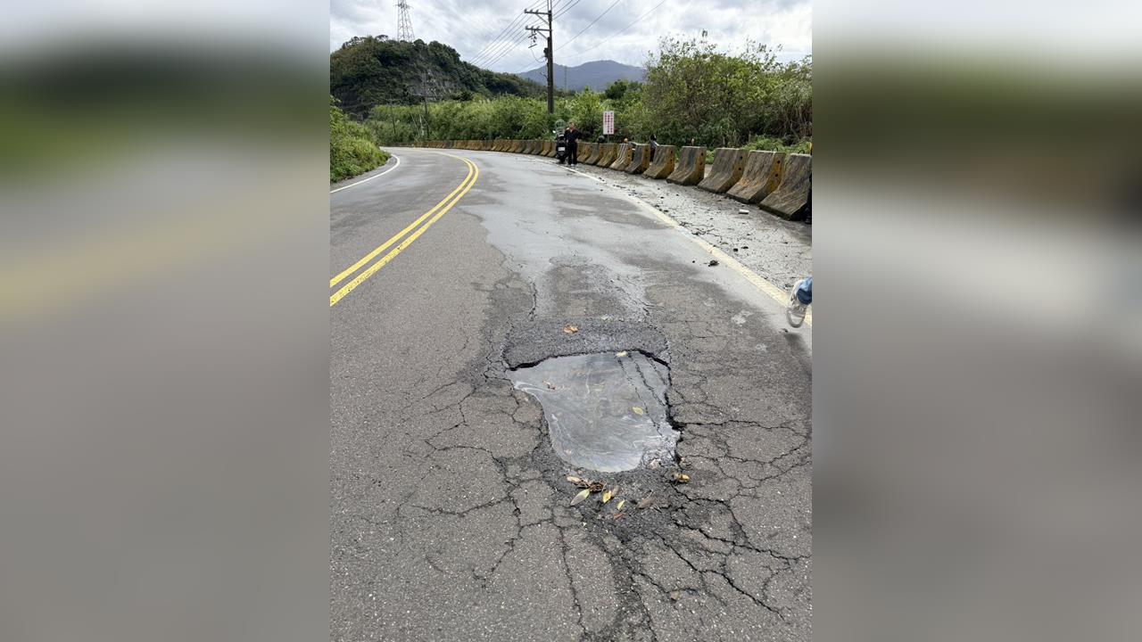 基隆道路坑洞害外送員摔車身亡 竟因私人土地無法國賠
