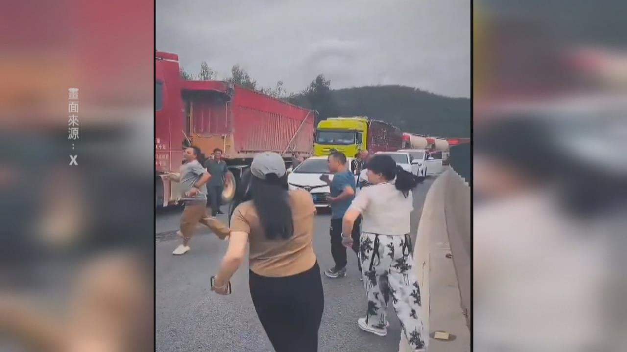 中國十一連假亂象頻傳! 湖南煙火秀「火花砸人群」驚悚畫面曝