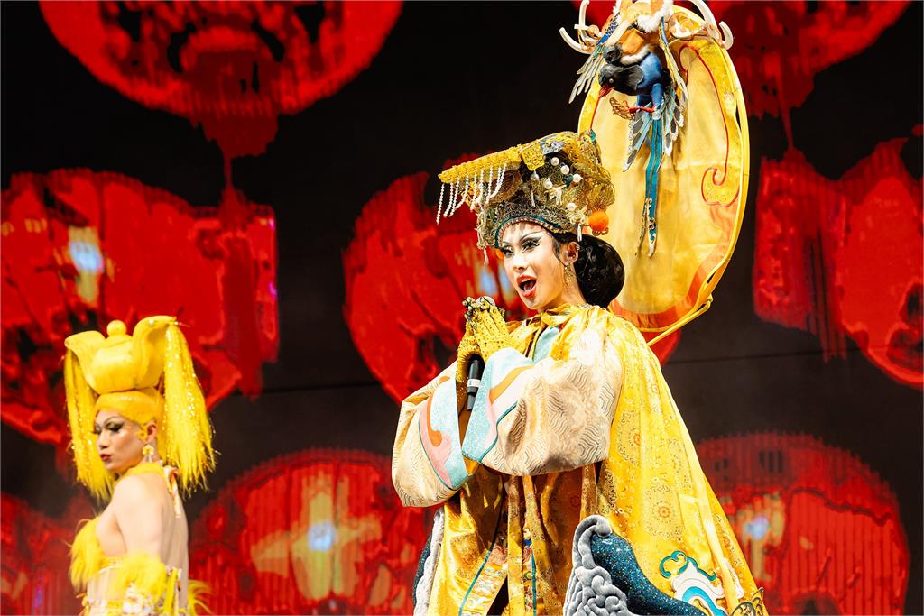 妮妃雅扮媽祖登巴黎文化奧運　高喊中華台北就是台灣