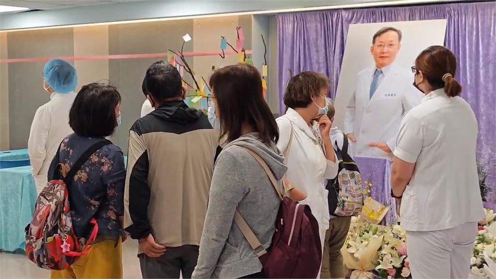 乳癌權威周佳正醫師車禍殞命　追思會同仁拭淚哀悼