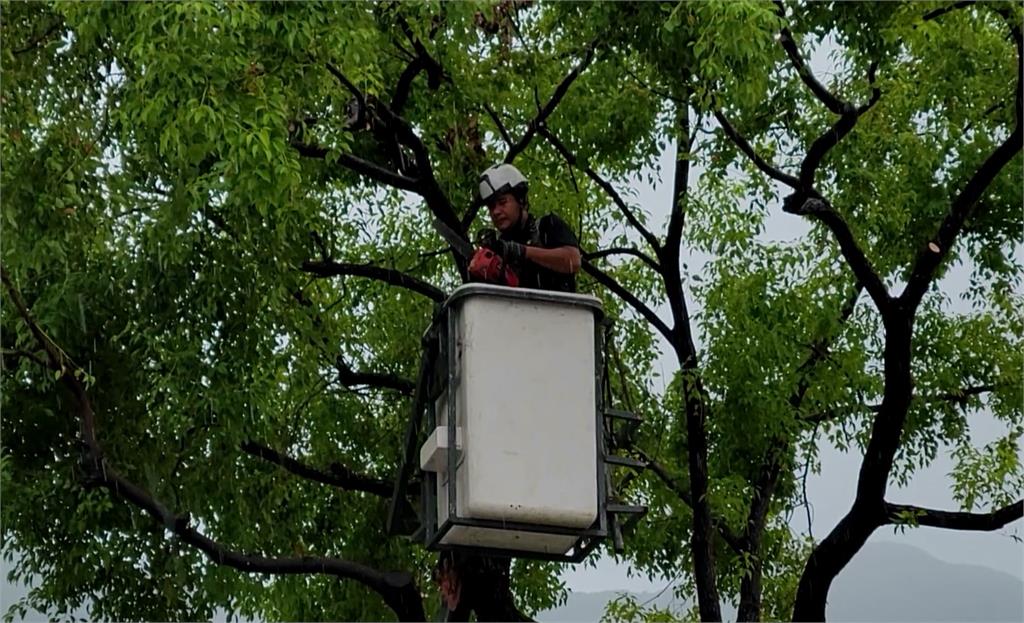 山陀兒逼進！花蓮崙天大橋禁行　秀林鄉和平、大天祥地區停班課