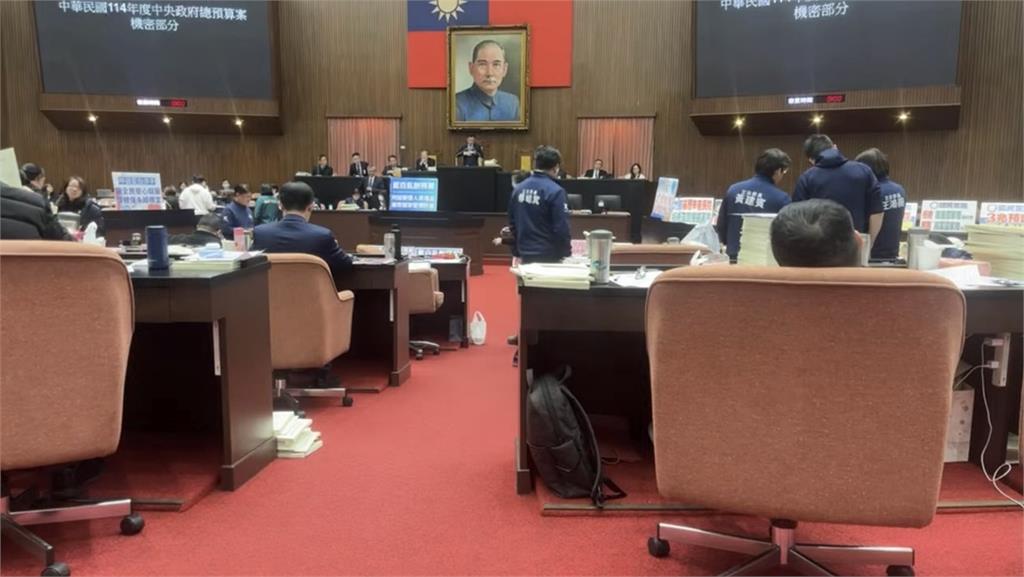 快新聞／離譜！葉元之審機密預算還開直播　吳崢：要給誰看？