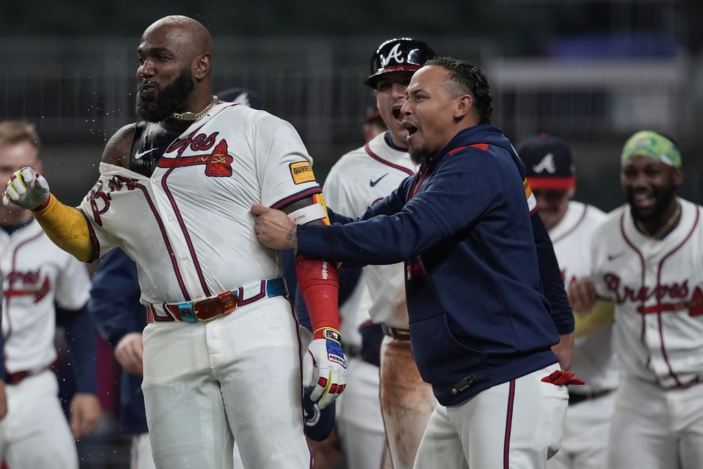 MLB／跨夜大戰打到一點！再見轟結束五個半小時惡戰　歐蘇納兩分砲解救眾生