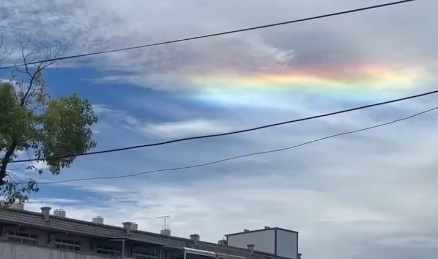 快新聞／吉兆？斗六天空驚現絢麗彩雲　專家解析「這原理」所致