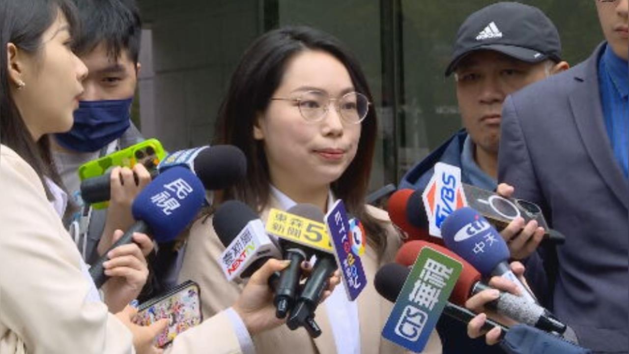 李有宜被「黃國昌金釵」逼退黨? 媒體人直播替她抱屈直指「這件事」