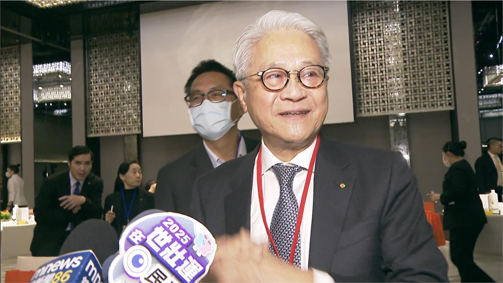 吳東亮成「最會併購的銀行家」 喊話台灣拚進世界百大銀行