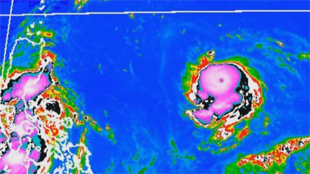 爆炸性發展！「璨樹」24小時內恐轉強颱　最快明發海警...各國預測路徑出爐