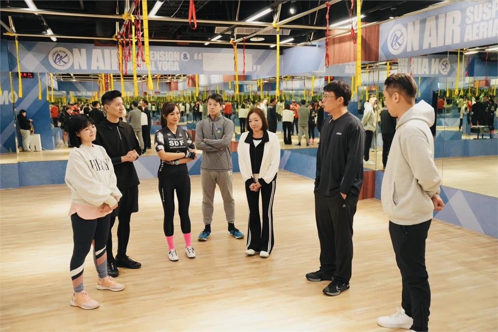快新聞／黃國昌團練重訓拚一日北高　吳靜怡：難道這輩子打算披「效貪」黃袍？