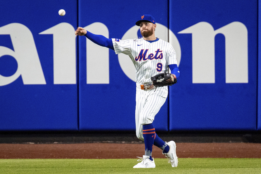 MLB／小白球這麼會跑！大都會外野手關鍵時刻出包賽後坦言：超乎我的預料