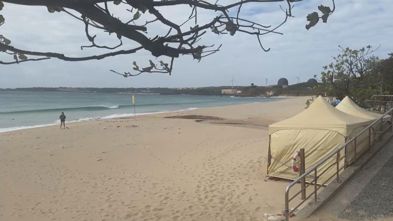 墾丁旅遊雪崩式下滑　業者：南灣的海龜比人還多