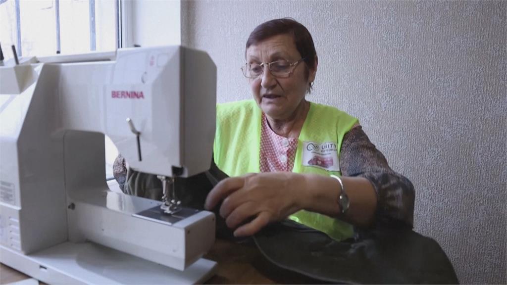 烏克蘭慈善洗衣房　免費幫士兵洗衣、洗鞋