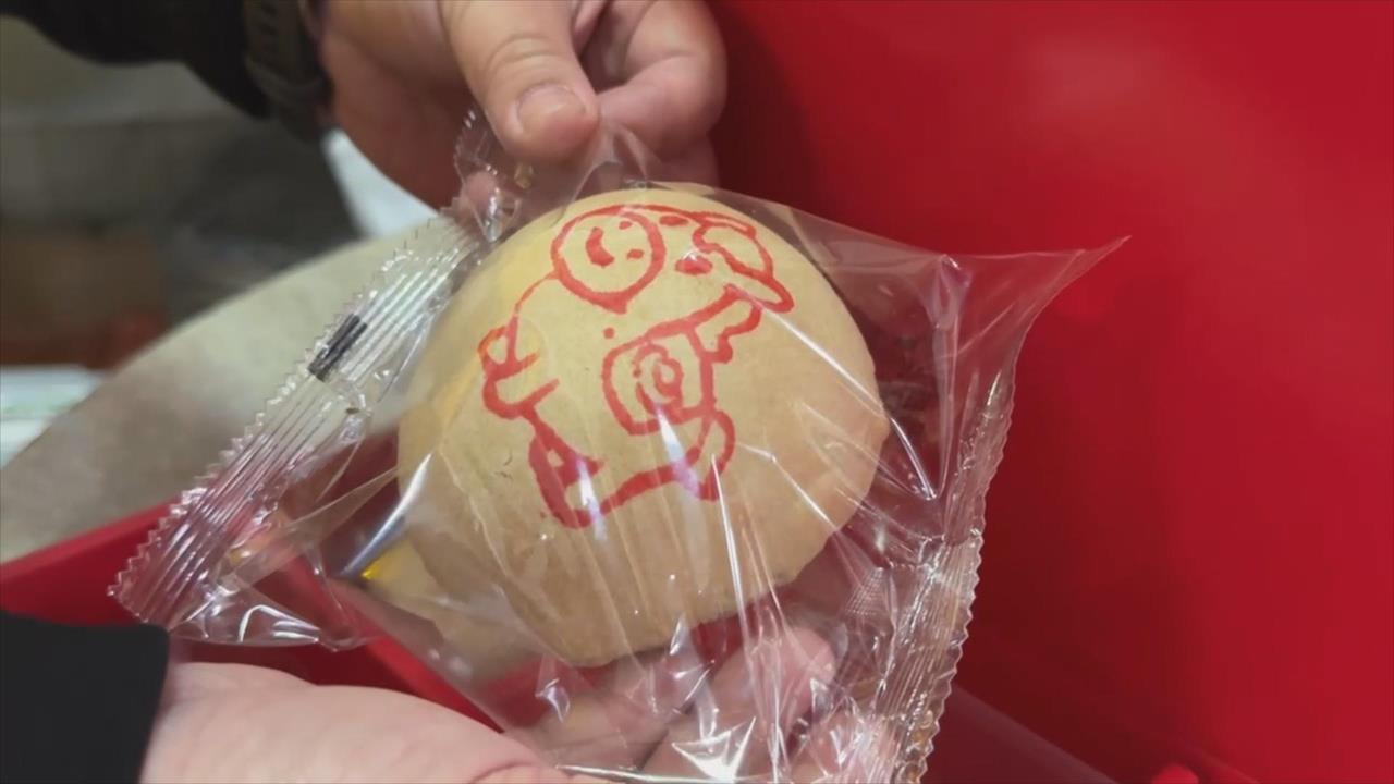 年節將至!觀光工廠鳳梨酥超受歡迎 推手工做餅體驗