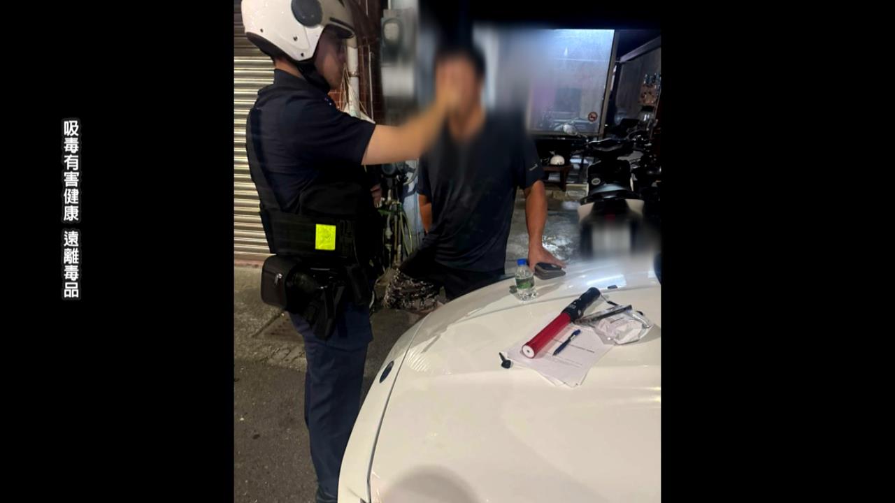 又是毒駕！轎車高速追撞前車　害撞圍籬「旋轉180度」、遭撞駕駛腦震盪
