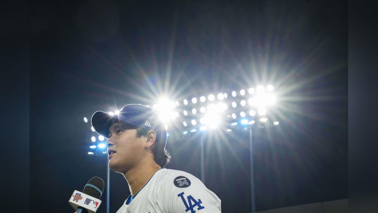MLB(影)/大谷翔平魔法般的第52轟球 好萊塢工作的球迷幸運撿到!