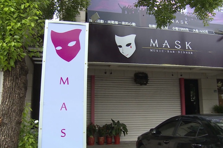 不滿廁所被關燈 男子找人理論被圍毆陷昏迷