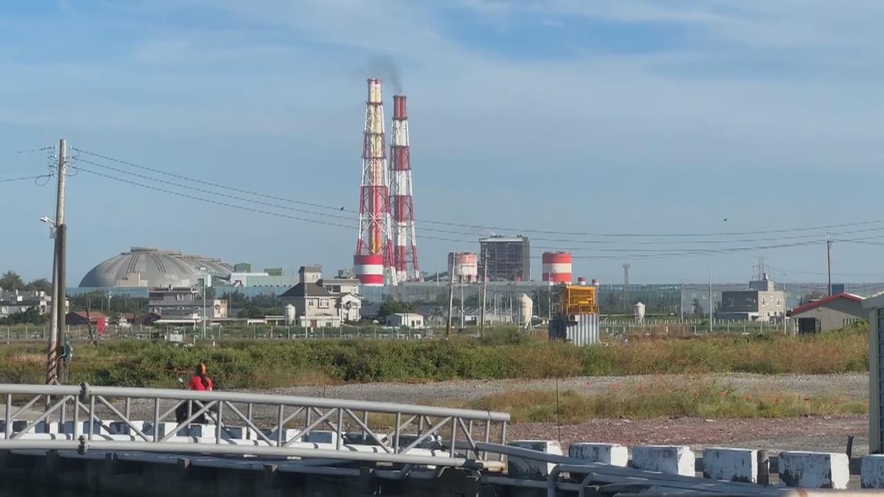 電廠爆炸威力大　天花板垮　居民嚇哭：不要住這了