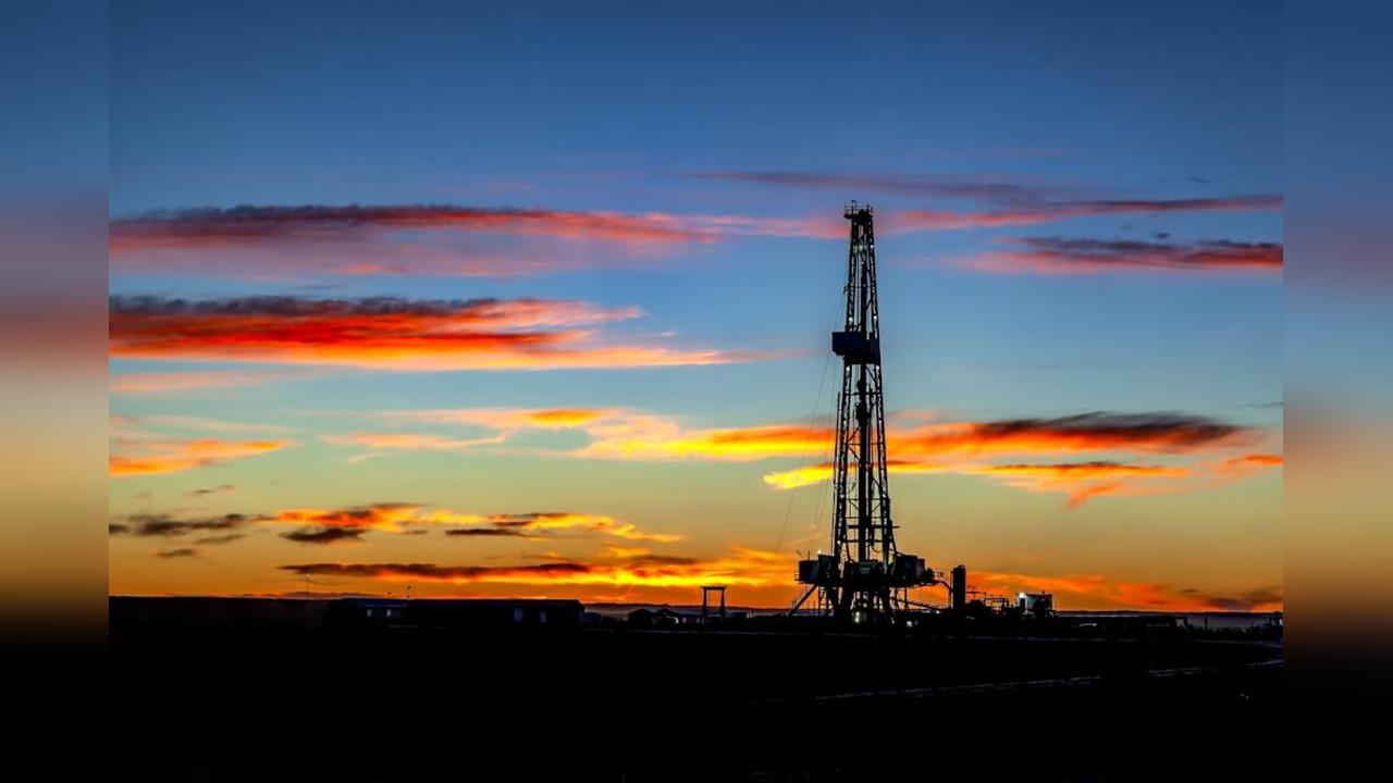 供應過剩預期抵消地緣政治風險 油價持穩