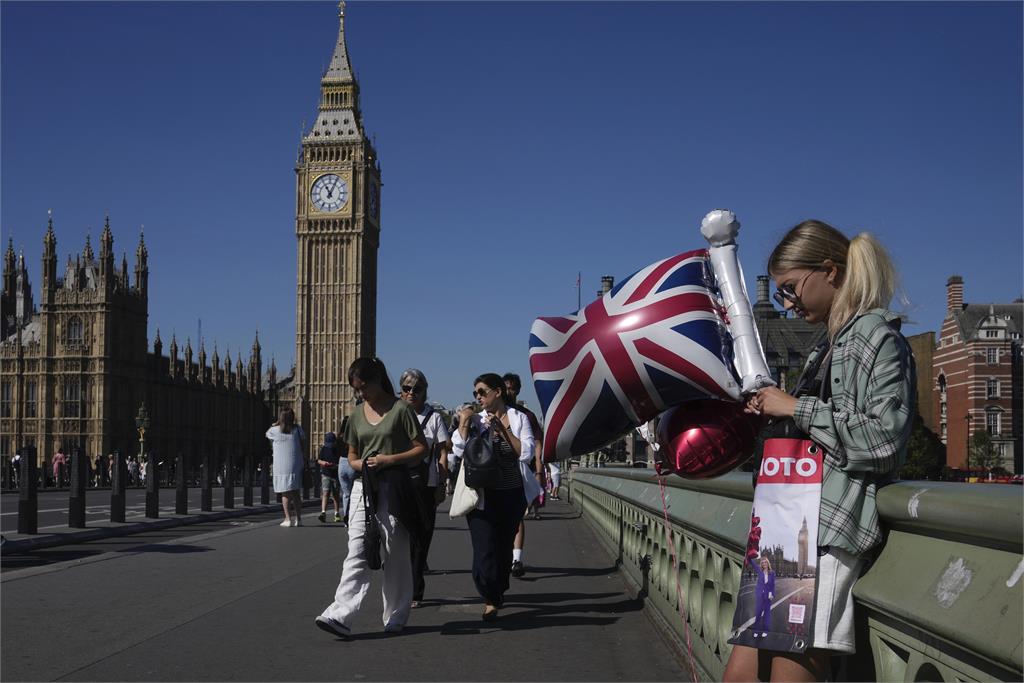 英國民調：超過半數選民認為應與中國「保持距離」