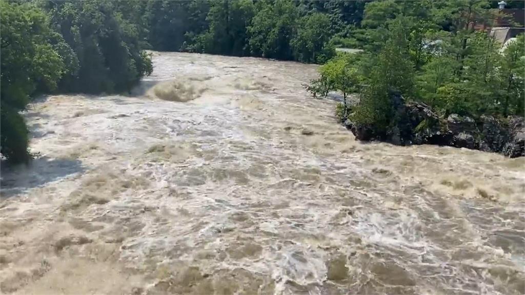 美國佛蒙特州暴雨成災 水壩面臨潰堤邊緣