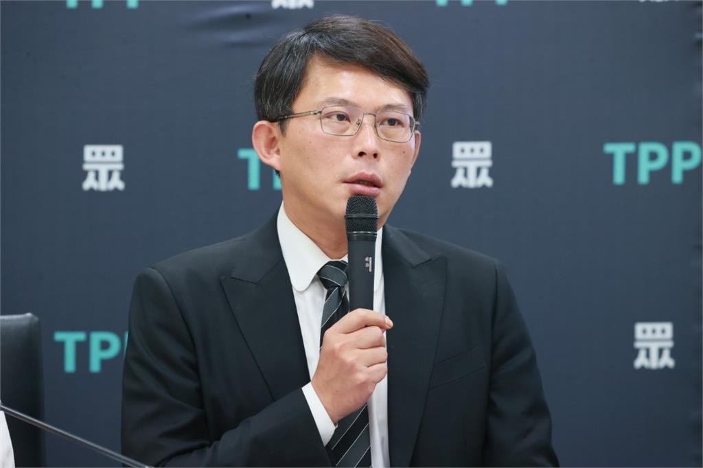 快新聞／不刮鬍子原因曝光！黃國昌父親辭世　享壽84歲