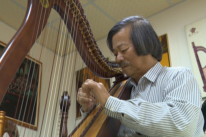 豎琴教父奮鬥40年 最大心願「打造豎琴博物館」