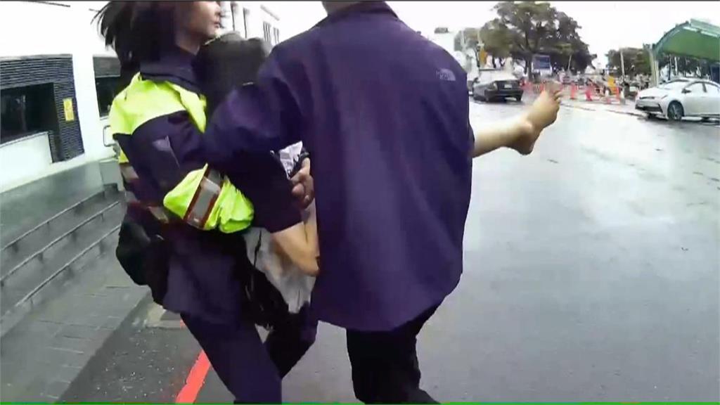越籍女留學生疑食物過敏癱倒！　警民合力「1分鐘」飛車送醫