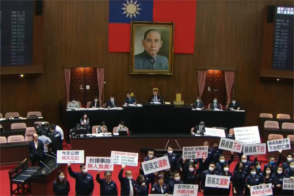 快新聞／國民黨團提案要求蘇貞昌、林佳龍下台 立院表決不通過