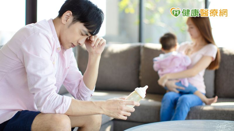 憂鬱父親節？調查：43%爸爸心理健康亮紅燈　超過半數不會求救