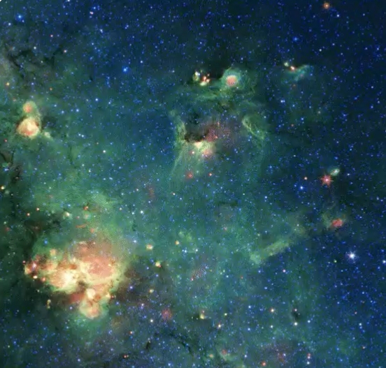 NASA拍到神似哥吉拉星雲　「怪物恆星形成區」紅外光照曝光！