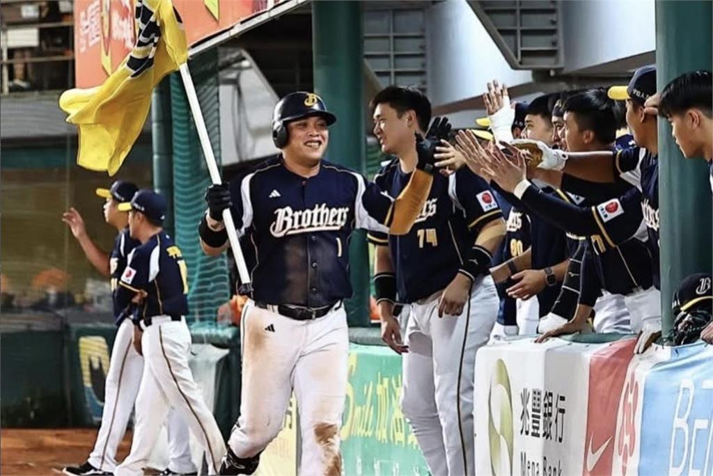 中職／台灣「億元男」陳子豪轉戰味全龍 親發文給兄弟球迷