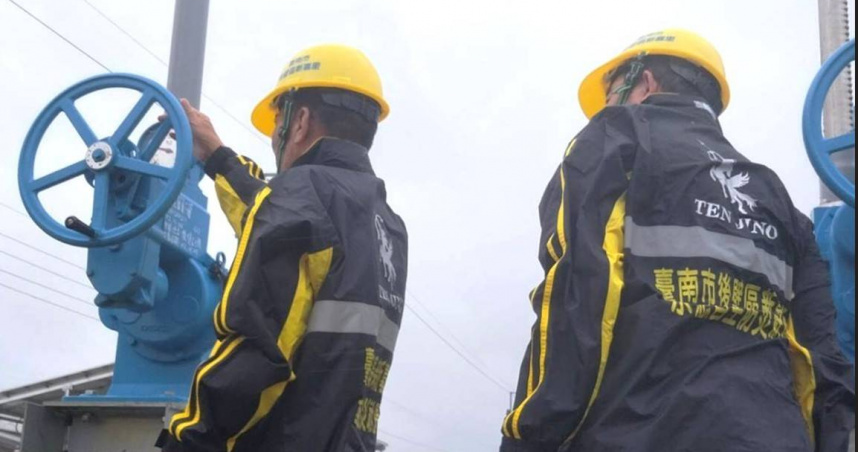 豪雨狂灌全台水庫！5座滿庫、6座蓄水率破9成　南部淹水警戒拉高