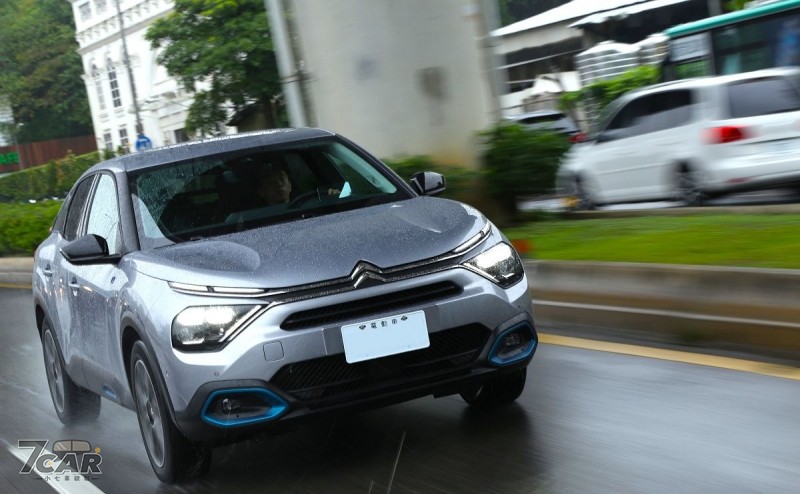 時尚與實用的黃金平衡點　Citro&euml;n &Euml;-C4 Shine 試駕