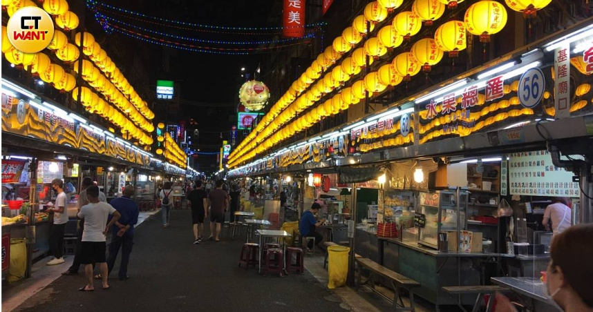 基隆廟口吃滷肉飯有潛規則？他單點遭老闆拒絕　網傻眼：這也要配貨嗎