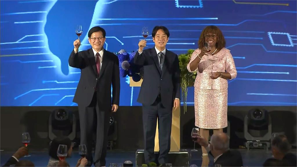 出席外交部春宴　賴清德：打造非紅供應鏈提升經濟韌性